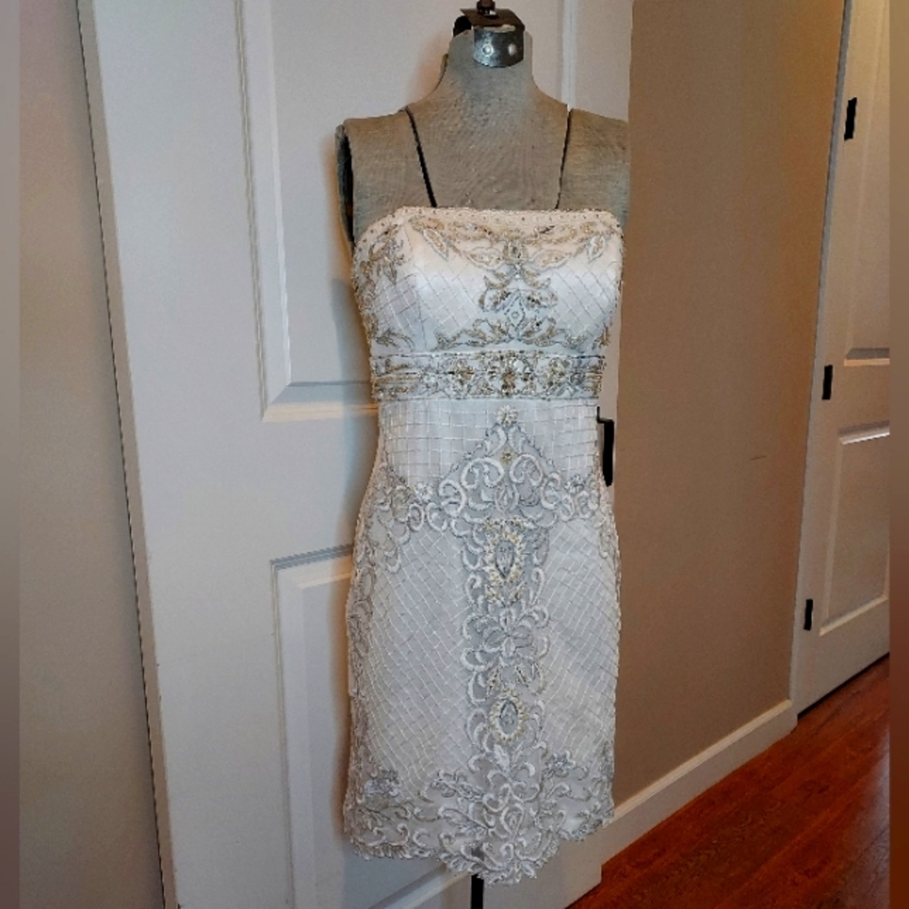 Sue Nocturne 1920s Strapless Sequined Beaded Gown